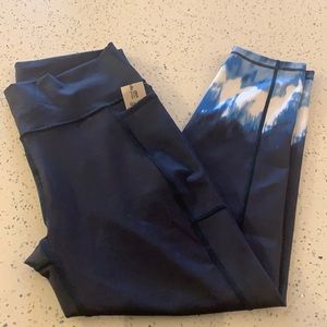 (NWT) Sweaty Betty navy blue ink print 7/8 super sculpt leggings
